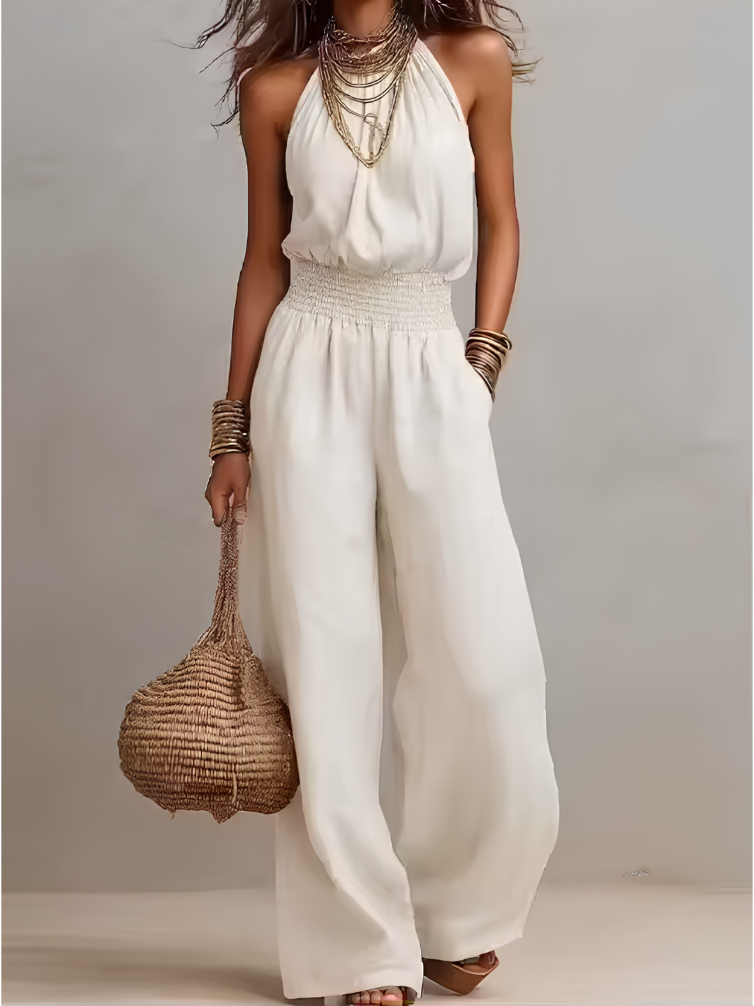 VALERIA | MONO ELEGANTE CON HALTER